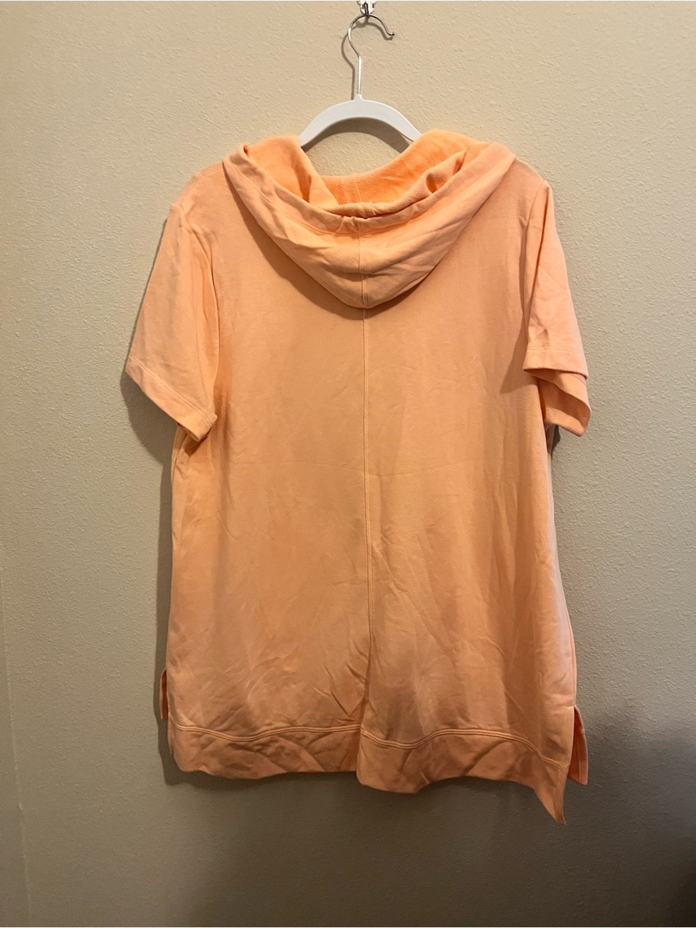 Bundle of three Lane Bryant Livi Active Hooded Short-Sleeve Pullover - Picture 5 of 9
